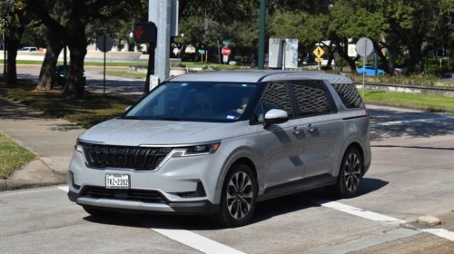 Ranking All 5 Current Production Minivans According To Which One Is Fastest