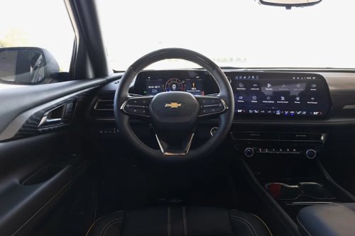 View Interior Photos of the 2027 Chevy Traverse High Country