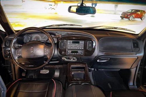 Lincoln, This No-Reserve Lincoln Blackwood Luxury Truck Could Be Yours