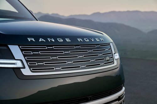 View Exterior Photos of the 2027 Land Rover Range Rover Electric