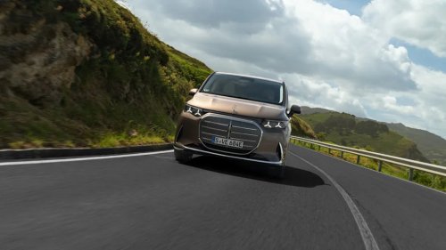 The Mercedes-Benz VLE in Photos