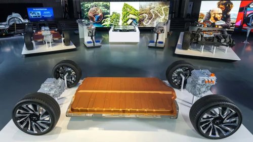 Cadillac, Chevy, Battery, Your Next Cadillac Or Chevy EV Could Have A Recycled Battery