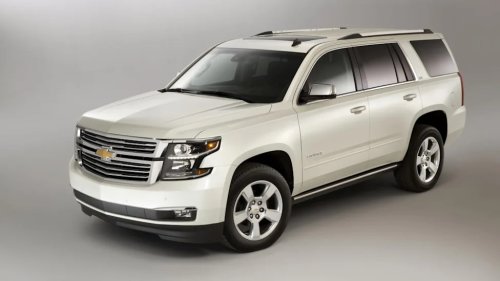 Chevy, Woman Says Her Dealership Ghosted Her After a Wheel Flew off Her Chevy Tahoe