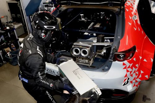 Mazda Thinks Cars Can Help Fight Emissions While Driving