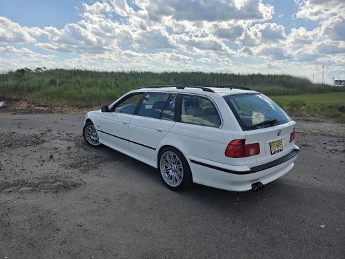 2000 BMW 528i Sport Wagon For Sale
