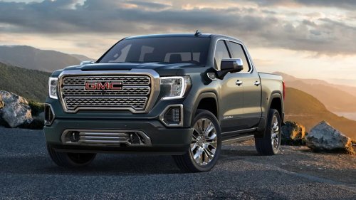 GM, GM Lawsuit Says Silverado And Sierra Trucks Can Leak Water Into The Cabin