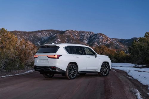 Lexus, Lexus GX, Lexus LX, 2026 Lexus LX Vs. 2026 Lexus GX | Exploring Key Differences
