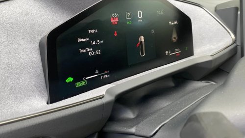 The 2026 Lexus ES 350h Redefines the Model Without Losing Why Buyers Have Flocked to it