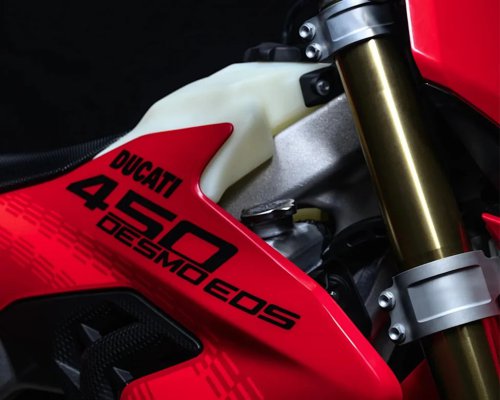 Ducati’s First Modern Enduro Gives Its Coolest Off-Road Moto the Versatility It Deserved