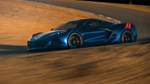 The New Corvette's 40-HP Upgrade Will Cost Drivers Just $250 A Year