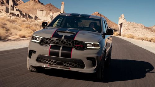 Dodge, Dodge Durango, The Dodge Durango Is Still Hanging On For 2027, But One Engine’s Been Dropped