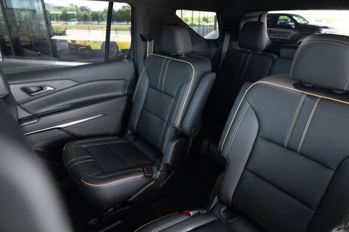 View Interior Photos of the 2027 Chevy Traverse High Country