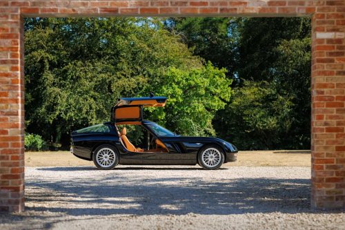 Bristol Cars Is Back, and It's Finishing the Gull-Winged Fighter It Never Got to Build