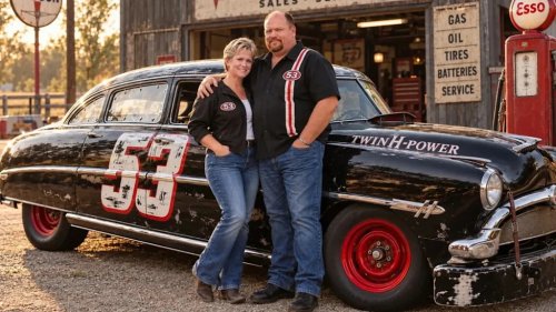 Group Of Classic Cars Will Drive 2,400 Miles On Route 66 For Parkinson's Awareness