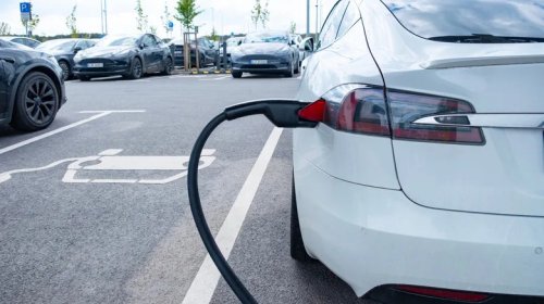 Tesla, Battery, What Happens If A Tesla Battery Drains To Zero? (And Would It Be Bad For Its Health?)