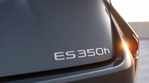 Lexus, Lexus ES, Here's My First Drive Review of the 2026 Lexus ES 350h: The Calmest, Most Rational Car You Can Buy Right Now