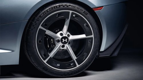 First Look: The Hennessey Blackbird Is an 850-HP Manual Hypercar With Zero Screens