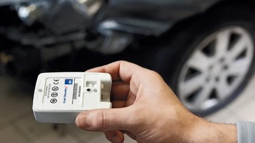 12 Ways Your Car Spies On You