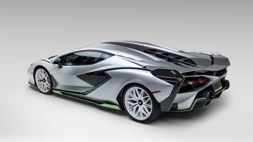 A 2020 Lamborghini Sián FKP 37 in Photos
