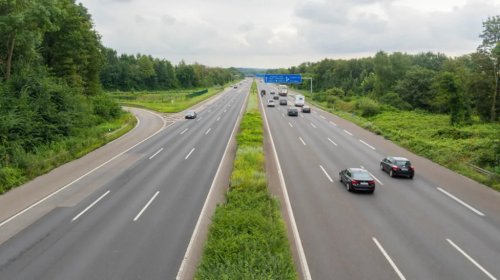 Yes, Yes, There Are Public Roads You Can Drive With No Speed Limit - Here's Where They Are
