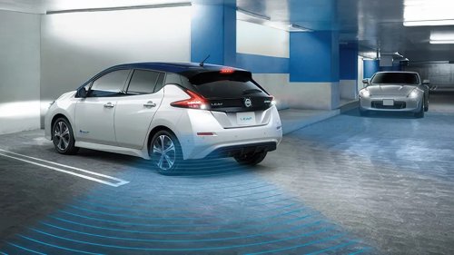 Shopping for a New Car? These 10 Driver Assists Could Help Save You from a Crash