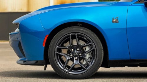 Dodge’s 2026 Charger Sixpack Scat Pack Looks Like a Hero. Then You Drive It.