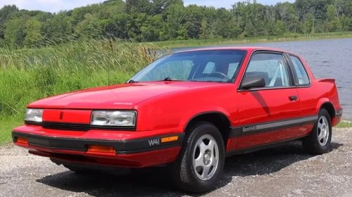 Why The 1991 Oldsmobile Quad 442 W-41 Is Such A Rare Sight To See