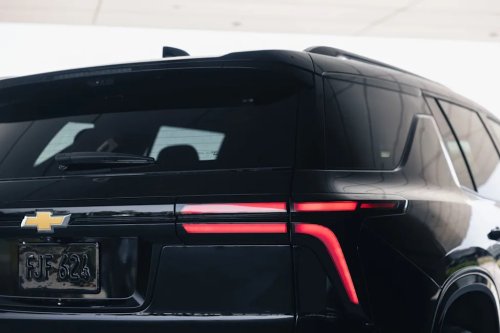 View Exterior Photos of the 2027 Chevy Traverse High Country