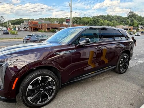 After one last tank of gas, new Escalade IQ owner stops to charge once and sees the EV appeal