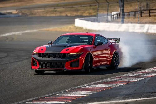 Ford, Ford Mustang, 2026 Ford Mustang Dark Horse SC Gallops at a Faster Pace