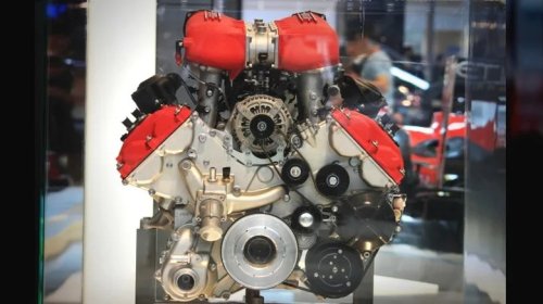 2 Of The Worst V12 Engines Ever Made (And 2 Of The Best)