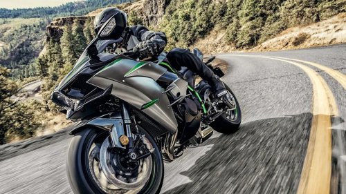 Kawasaki Teases a New Ninja H2