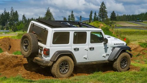 Jeep, I Drove The 2026 Jeep Wrangler Moab 392 On- And Off-Road: Here's My Honest Review Of Jeep's V8 Off-Road Monster
