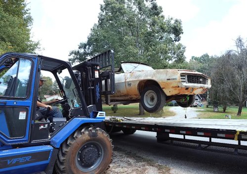 Watch YouTuber Jack Up a Rotting Barn to Save a Legendary Z11 Camaro