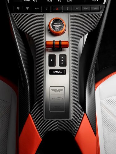 Gallery: Aston Martin Valen Photos