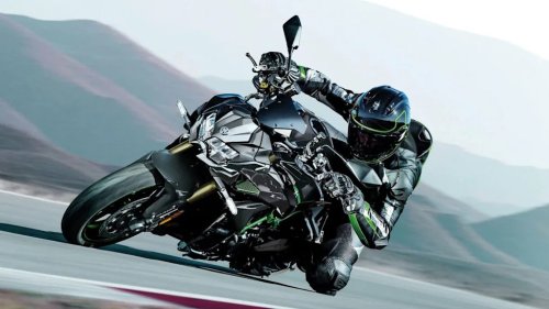 Kawasaki Teases a New Ninja H2