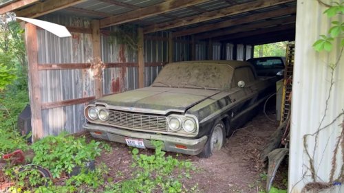 Forgotten 1964 Impala SS 409 Gets Cleaned For The First Time in 18 Years