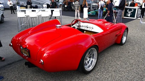 Motorlux 2026 Kicks Off a Week of Monterey Madness with Cool Cars, Planes, Good Eats