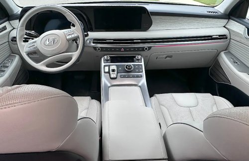 SUV, Luxury SUV Interiors in These Popular Car Brands Deliver Posh Vibes Without the Posh Price Tag