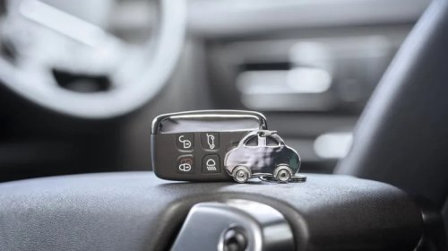 Battery, Does Leaving A Key Fob Too Close To A Car Drain The Battery?
