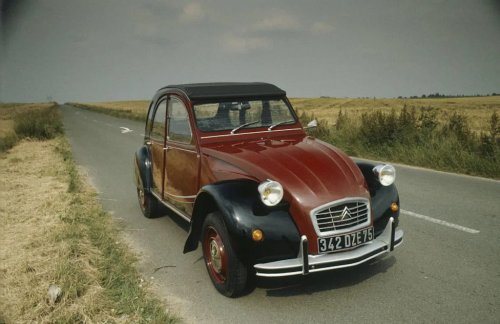 This Peculiar, Low-Cost Car Was Designed For Rural French Farmers