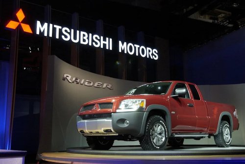 Mitsubishi’s US Comeback Plan Includes a Pickup Truck