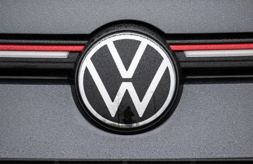 Volkswagen and Audi recall nearly 3 million cars over steering defect