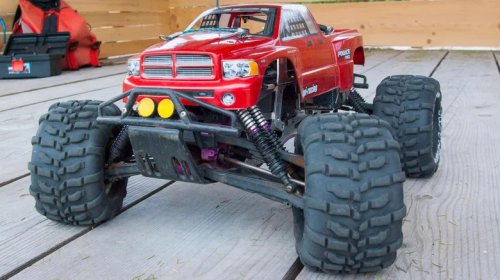 What's The Difference Between Nitro Fuel And Regular Gas?