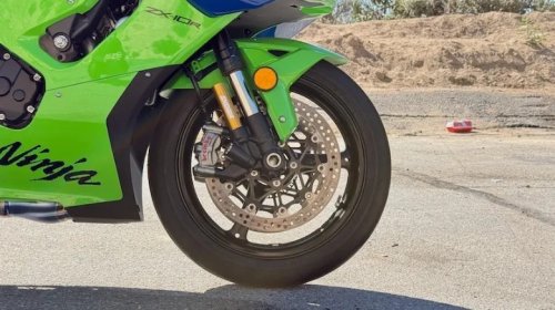 2026 Kawasaki Ninja ZX-10R Review: Less Power, More Appeal