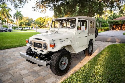 Toyota, Toyota Land Cruiser, 1977 Toyota Land Cruiser FJ40 for Sale With 369 Miles Shown