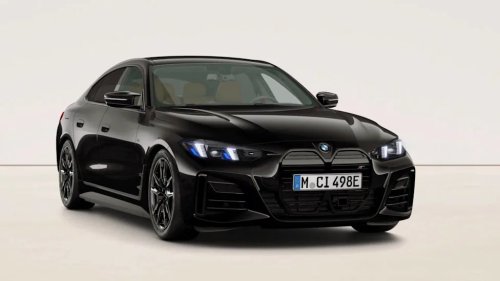 BMW, BMW Gives Its M Performance Cars A Blacked-Out Farewell