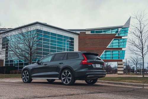 Volvo, Volvo May Get Back to Its Station Wagon Roots with a New $50,000 EV Arriving in 2028