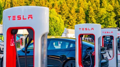 Tesla, Tesla's European FSD Vote Is On Hold