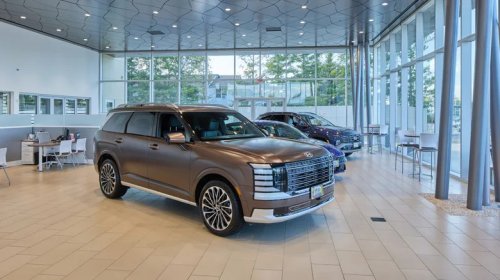 It Makes No Sense Why U.S. Auto Sales Are Holding Steady, But They Are